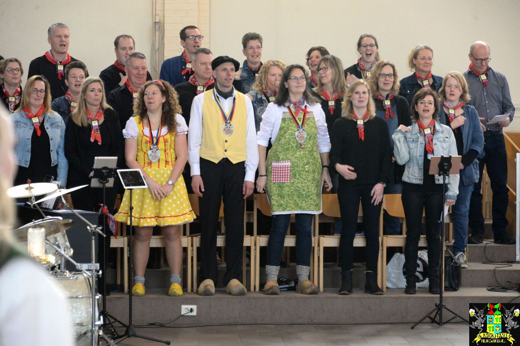 ../Images/Carnavalsmis 44 jaar Boerenbruiloft 097.jpg